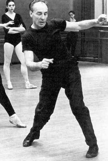 Despus de su paso por la compaa de Diaghilev, ya en Estados Unidos, George Balanchine fund el New York City Ballet. 